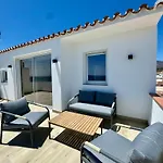 Sunnypalms - Beachfront Penthouse With Stunning Sea View Estepona
