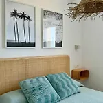 Apartment Sunnypalms - Beachfront Penthouse With Stunning Sea View Estepona