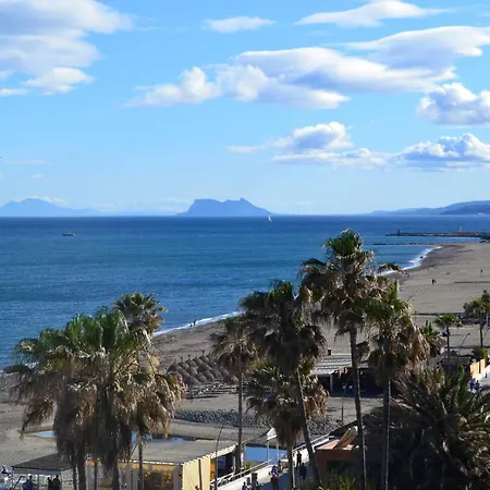 Sunnypalms - Beachfront Penthouse With Stunning Sea View Daire
