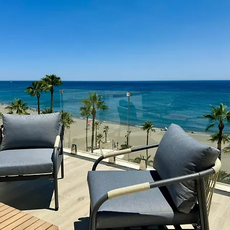 Sunnypalms - Beachfront Penthouse With Stunning Sea View *