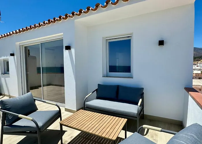 Sunnypalms - Beachfront Penthouse With Stunning Sea View Estepona