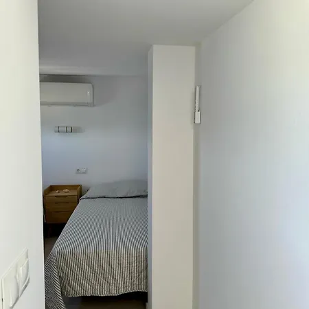 Apartman Sunnypalms - Beachfront Penthouse With Stunning Sea View *